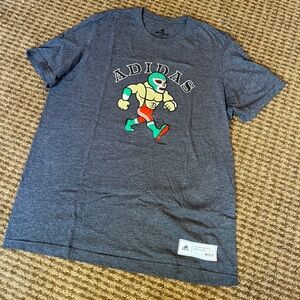 Adidas Lucha Libre Luchador-Playera México Mascot-RARE shirt-men’s size M. EUC!